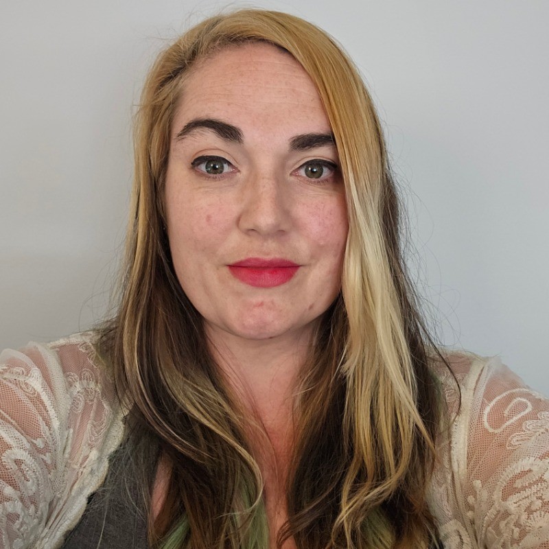 Amanda McCue Image