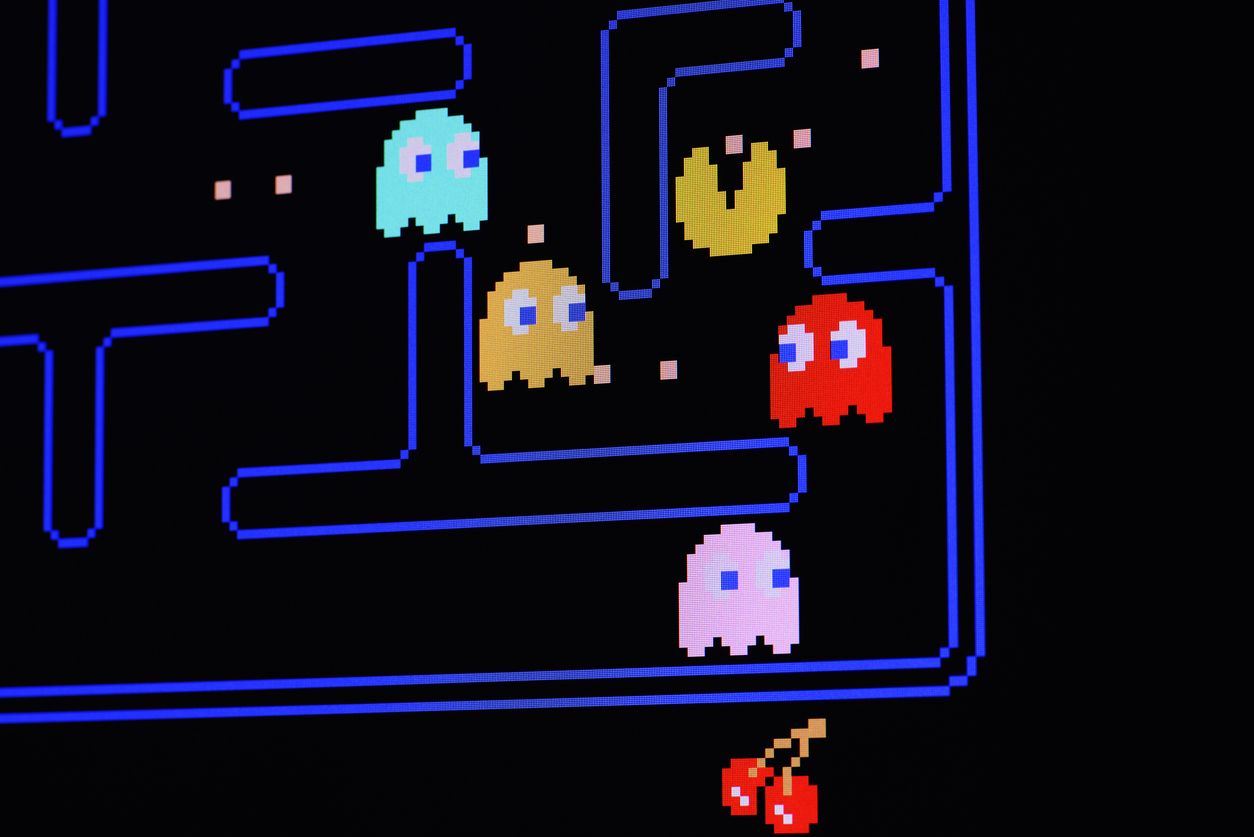 How to Program a Game in C++ ?